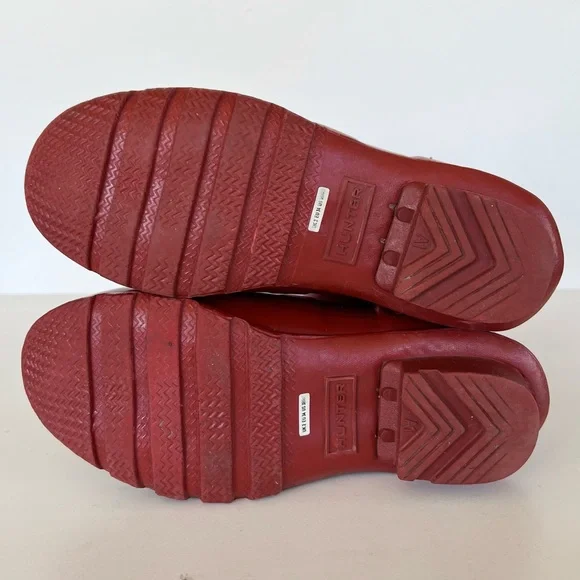 Hunter Kids’ Original Tall Rain Boots in Military Red, size B3/G4 UK2 - Picture 9 of 9